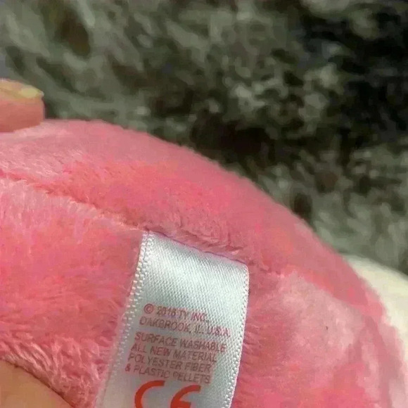 TY Hello Kitty Plush  2016 - Picture 14 of 14